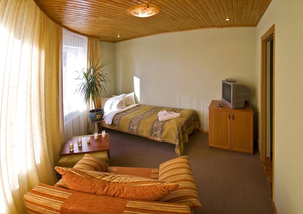 Hotel Oberig Morshyn Habitación foto