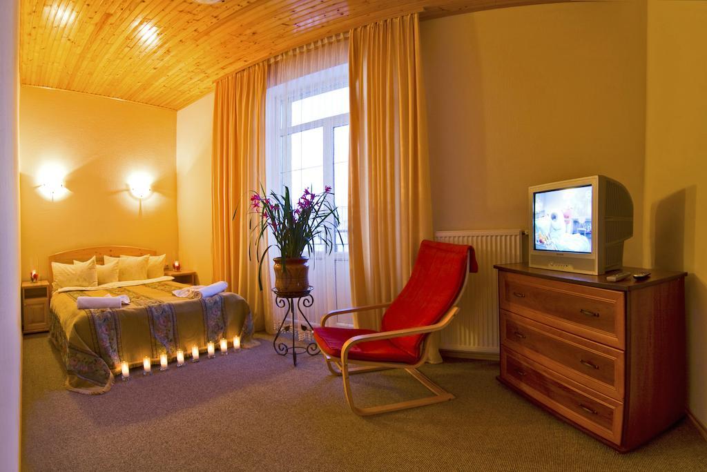 Hotel Oberig Morshyn Habitación foto